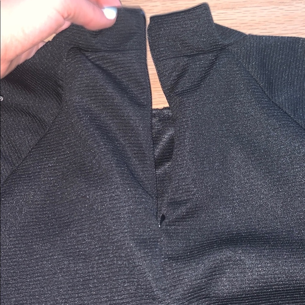 Top - Picture 4 of 4